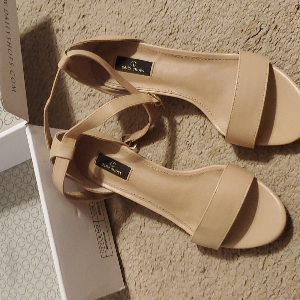 Wedge dress sandals